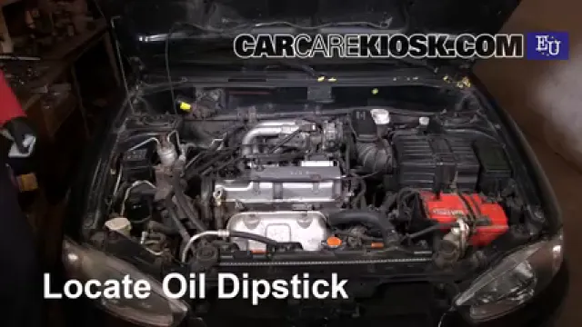 2003 Mitsubishi Colt GL 1.3L 4 Cyl. Huile Vérifier le niveau de l'huile